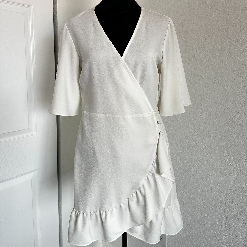Topshop Ruffle White Dress Size L - Semi Formal